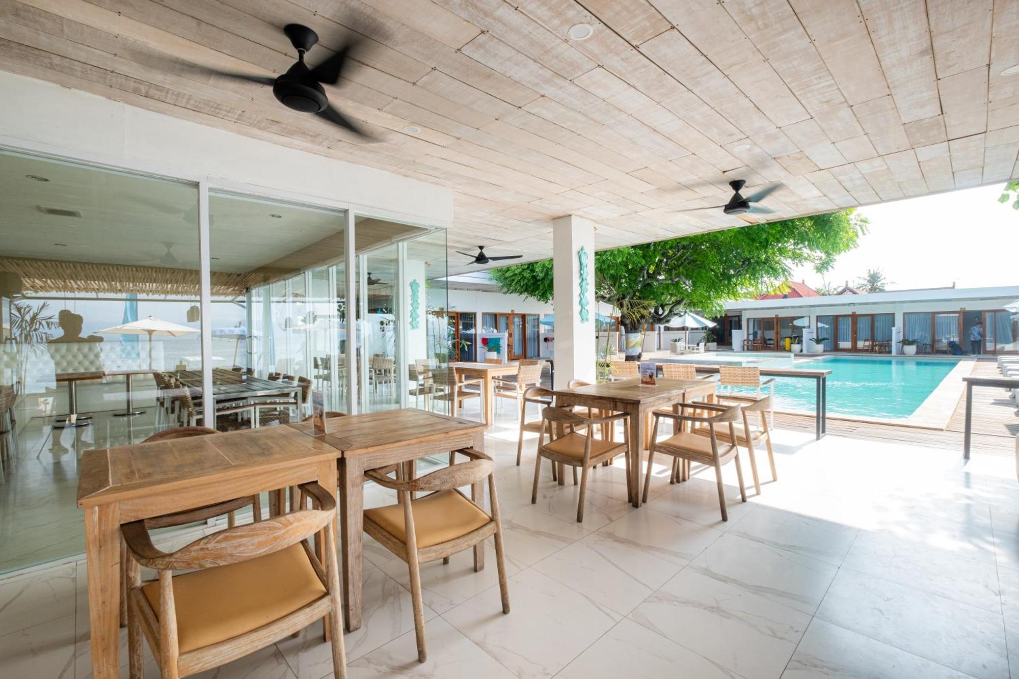 Amp Beach House Toyapakeh Bagian luar foto